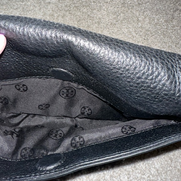 Tory Burch purse - Picture 6 of 9
